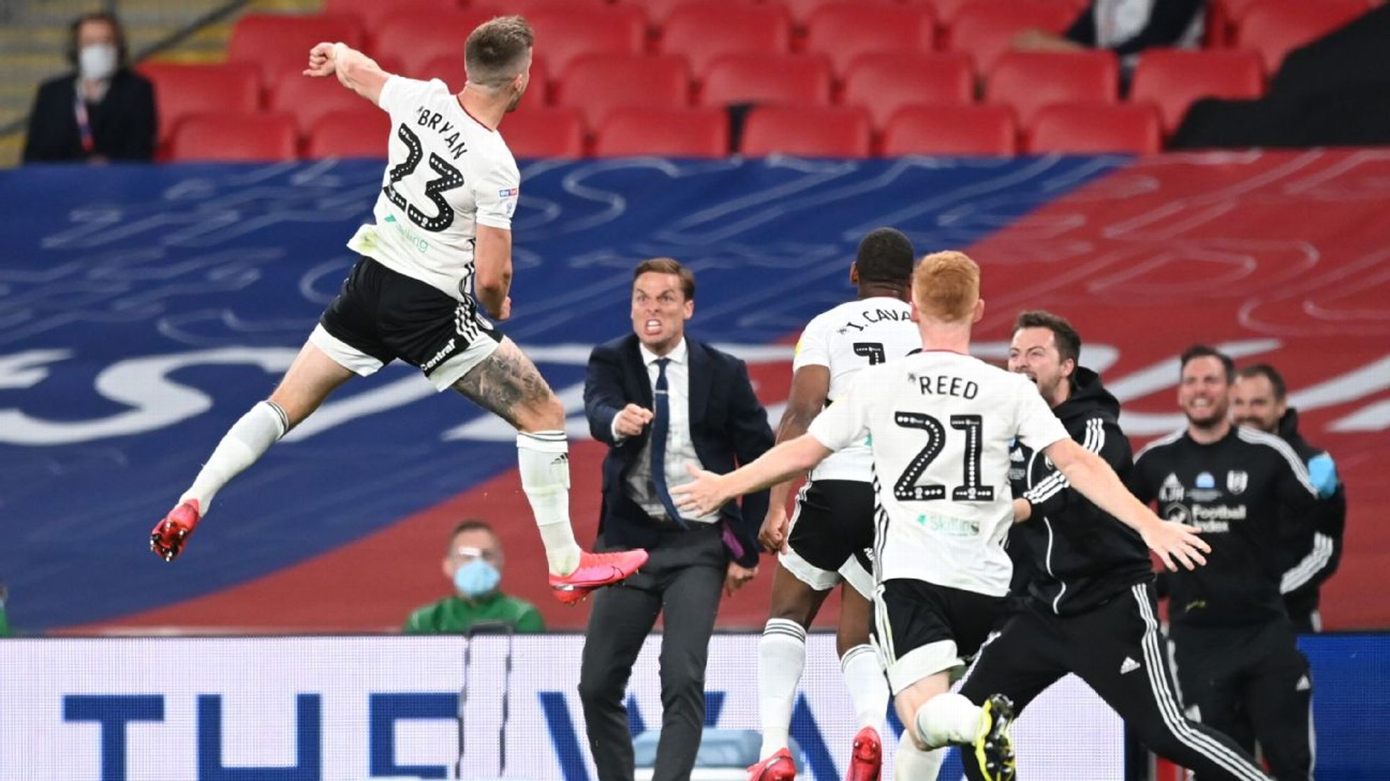 员并进行战 员并进行战